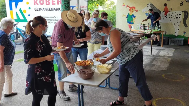 Helferfest 2021 im Schulhof – Aufnahme 2
